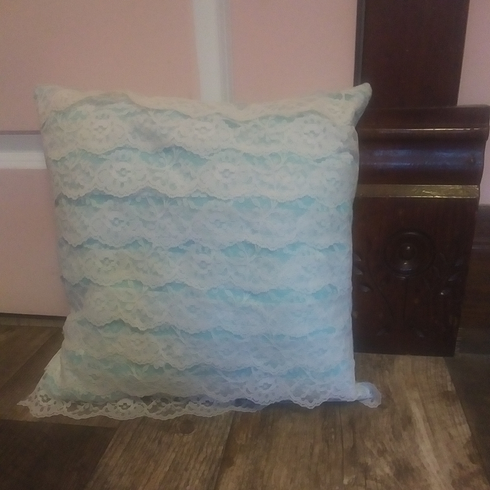 Lace sky blue pillow